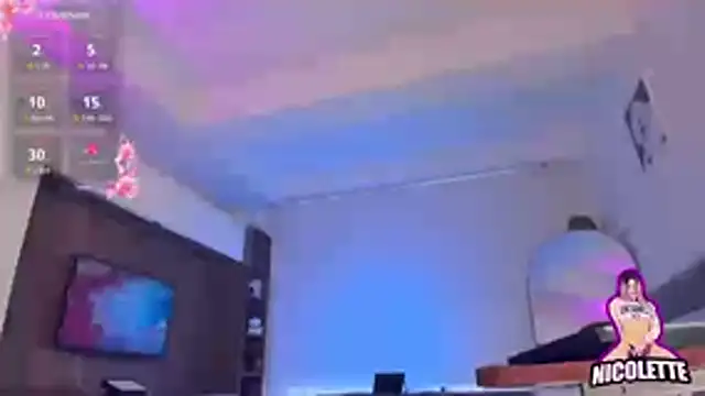 nicolette_tay webcam