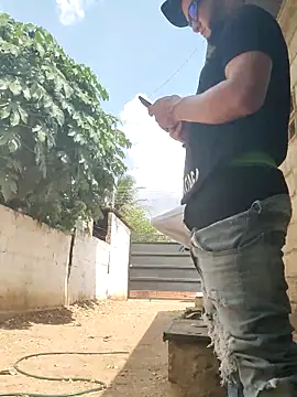 PIGHIGHDIRTY_p0 webcam