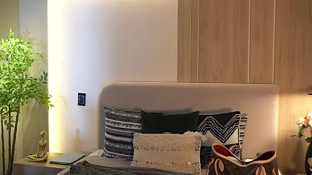 KalaBeckett_ live sex cam