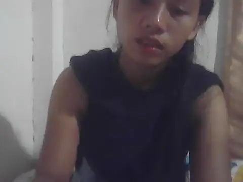lovelypinay31xx webcam