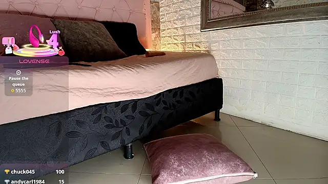 AishaCambell_ webcam