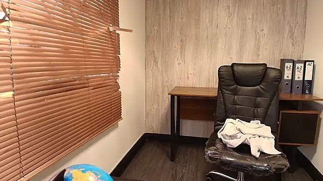 meliz_queen - MELIZ_QUEEN's free webcam - UK Sex Cams