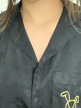 mon2k-sayhi - Mon2k-sayhi's free webcam - UK Sex Cams