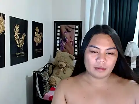 TSbrianaHugeCock webcam