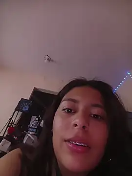 Konnyydesire live sex cam