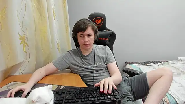 iliaskrislove webcam