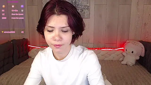 llittle-peachh webcam