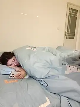 美女Aoo520520在线直播