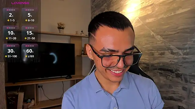 NicoKinggs_ live sex cam