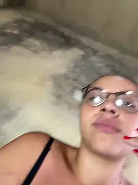 Chloe_Leaozinho webcam