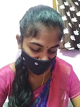 Tamil_Hot_RoyalQueen webcam