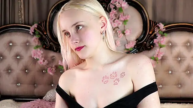 KirstinMcgeady live sex cam