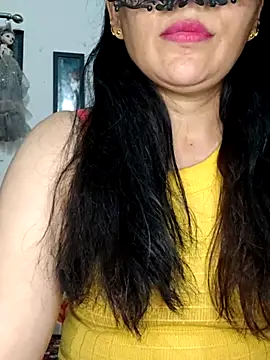 BhabhiPooja69 webcam