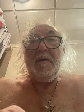 EroticVenetian webcam