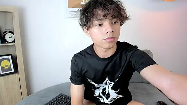 Honeymoon_sariel webcam