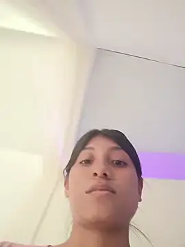 YeseniaRodriguez3 webcam