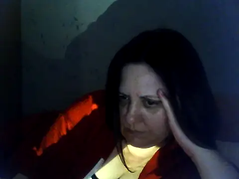 LockyCharm111 webcam