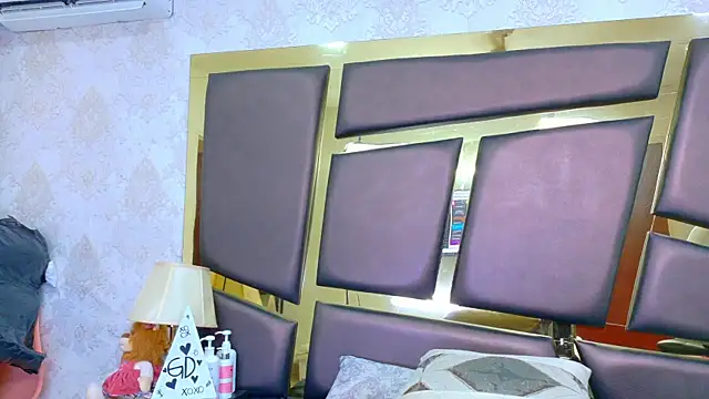 NicoleEsposito webcam