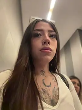 AshleyWinslow webcam