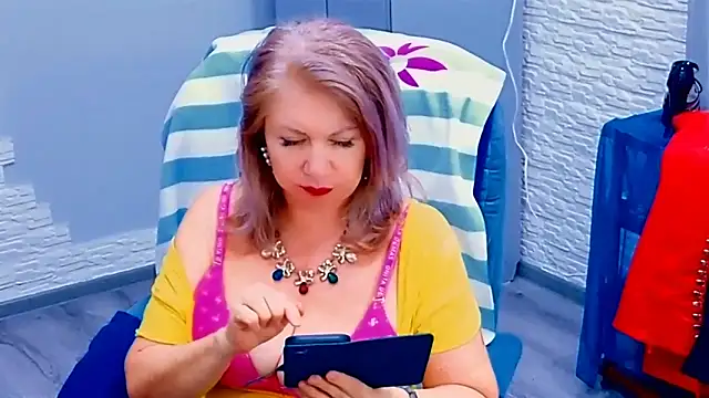 Hornystepmom29 webcam