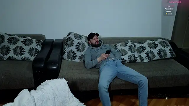 JohnnyStepBro webcam