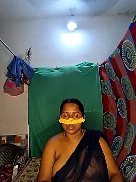 Real_Desi_Couple webcam