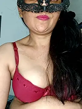 Webcam Model (BhabhiPooja69)  is live.Free join now!