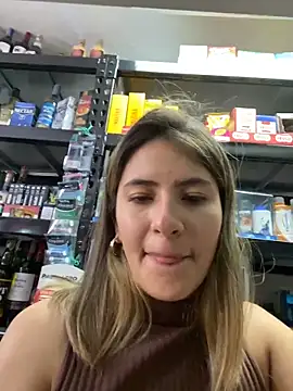 Andrea_19blonde webcam