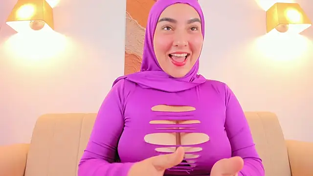 Malika_Noor - Live Cam