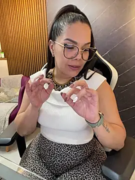 KellyBrooklyn_ webcam