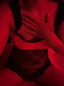 Webcam Model (MiNniE_666)  is live.Free join now!