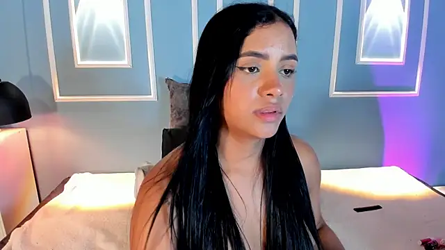 Agatha_Zc_ webcam
