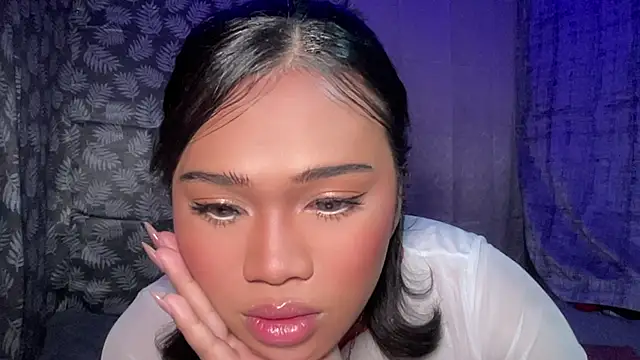 Exotic_alyssa69 webcam