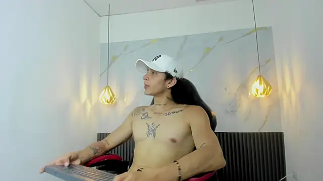 jeyteylor - JeyTeylor's free webcam - UK Sex Cams