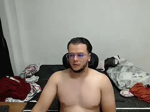 Masterboy00 live sex cam