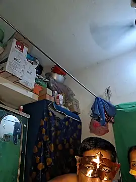 Real_Desi_Couple webcam
