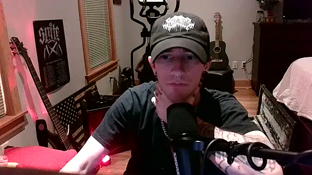 LEVIATHANX666 webcam