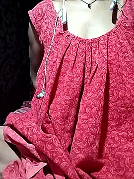 Webcam Model (Sweet-runi)  is live.Free join now!