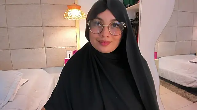 _anjum_ (F young) - fingering + suck my boobs