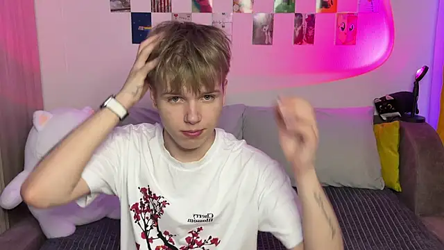 metarion (M twink) - cum show