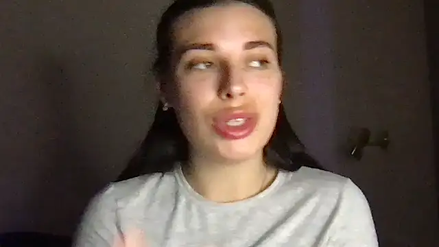 MoonriseGoddess webcam