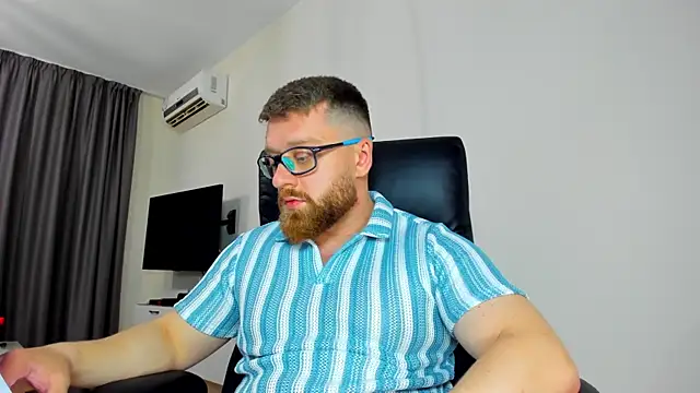 Findom_guy webcam