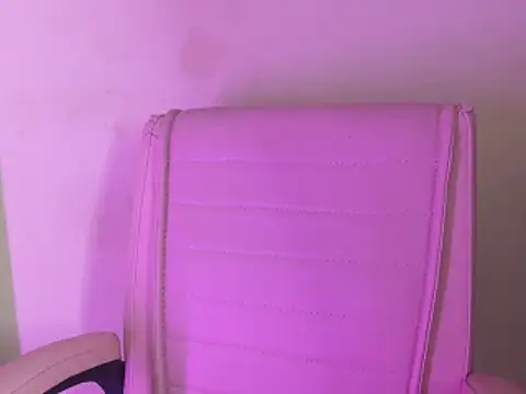 Its_cherry_magic webcam