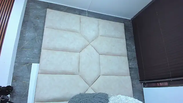 Vaiolett_Smith webcam