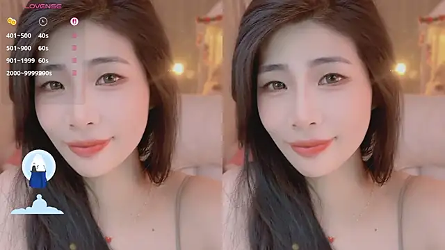 美女Vaidurya-Yolo在线直播