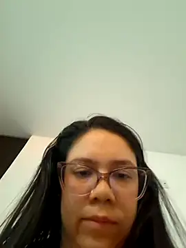 Webcam Model (Aila_Phone)  is live.Free join now!