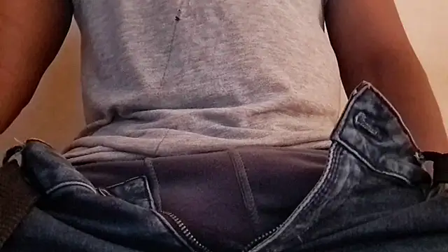 royblackbigpvt webcam