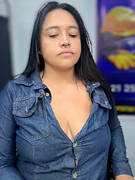 _Mia-Safety_Inspector webcam