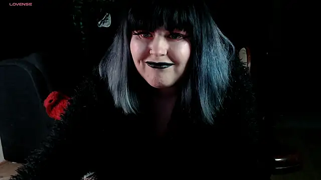 psychobitch7 (F milf) - squiirt again