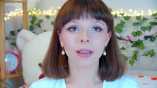 ElisabethDavis webcam